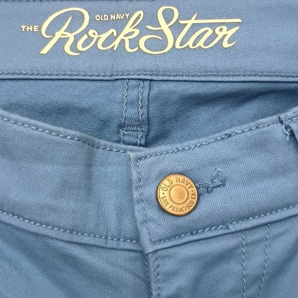 Old Navy RockStar Low Rise Skinny Jeans - Picture 3 of 5